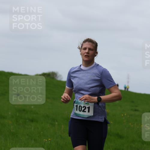 04.05.2025 - 8. Wedeler Halbmarathon Yannick Fuchs http://msf.ph/oto/7840961 04.05.2025 11:48:33 Laufen 1021 meine-sportfotos.de