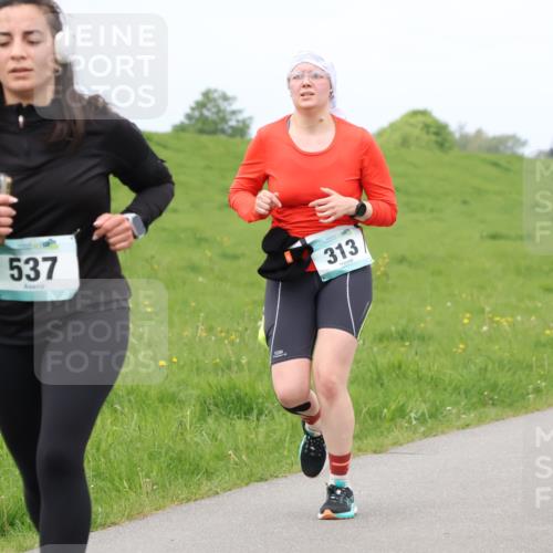 04.05.2025 - 8. Wedeler Halbmarathon Lena Gebhardt http://msf.ph/oto/7840973 04.05.2025 11:52:01 Laufen 537, 313 meine-sportfotos.de