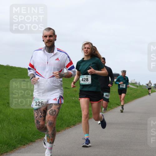 04.05.2025 - 8. Wedeler Halbmarathon Yannick Fuchs http://msf.ph/oto/7841275 04.05.2025 11:49:01 Laufen 326, 1312, 428, 997, 725 meine-sportfotos.de