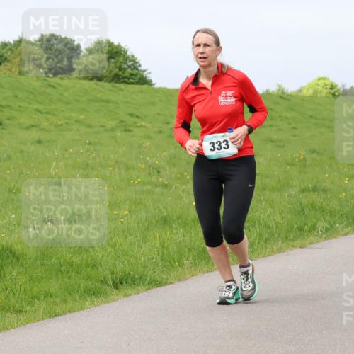 04.05.2025 - 8. Wedeler Halbmarathon Lena Gebhardt http://msf.ph/oto/7841298 04.05.2025 11:54:49 Laufen 333 meine-sportfotos.de