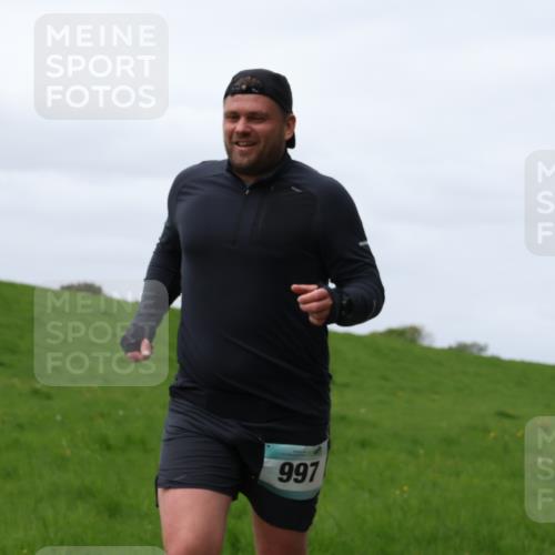 04.05.2025 - 8. Wedeler Halbmarathon Yannick Fuchs http://msf.ph/oto/7841349 04.05.2025 11:49:03 Laufen 997, 725 meine-sportfotos.de