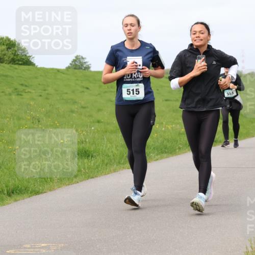 04.05.2025 - 8. Wedeler Halbmarathon Lena Gebhardt http://msf.ph/oto/7841420 04.05.2025 11:55:27 Laufen 515, 553 meine-sportfotos.de