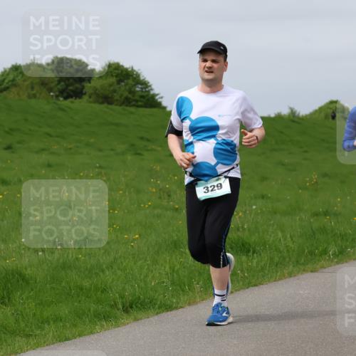 04.05.2025 - 8. Wedeler Halbmarathon Lena Gebhardt http://msf.ph/oto/7841446 04.05.2025 11:55:49 Laufen 329, 192 meine-sportfotos.de