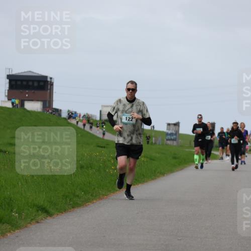 04.05.2025 - 8. Wedeler Halbmarathon Yannick Fuchs http://msf.ph/oto/7841476 04.05.2025 11:49:11 Laufen 122 meine-sportfotos.de