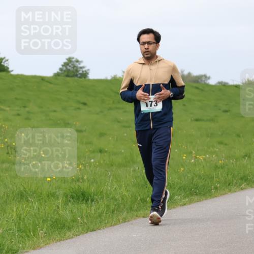 04.05.2025 - 8. Wedeler Halbmarathon Lena Gebhardt http://msf.ph/oto/7841547 04.05.2025 11:56:53 Laufen 173 meine-sportfotos.de