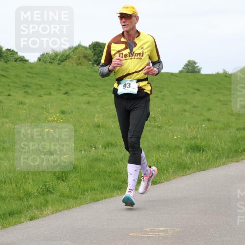 04.05.2025 - 8. Wedeler Halbmarathon Lena Gebhardt http://msf.ph/oto/7841592 04.05.2025 11:57:21 Laufen 9, 41, 93, 837 meine-sportfotos.de
