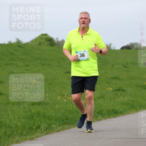 04.05.2025 - 8. Wedeler Halbmarathon Lena Gebhardt http://msf.ph/oto/7841632 04.05.2025 11:57:42 Laufen 36, 275 meine-sportfotos.de