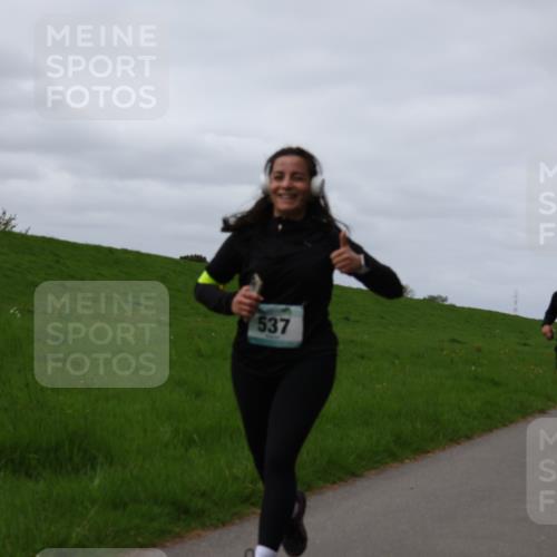 04.05.2025 - 8. Wedeler Halbmarathon Yannick Fuchs http://msf.ph/oto/7841636 04.05.2025 11:49:37 Laufen 449, 537, 1162 meine-sportfotos.de