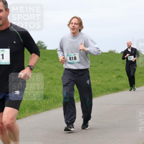 04.05.2025 - 8. Wedeler Halbmarathon Lena Gebhardt http://msf.ph/oto/7841701 04.05.2025 11:58:11 Laufen 121, 818, 327 meine-sportfotos.de