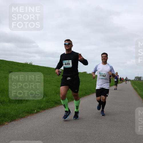 04.05.2025 - 8. Wedeler Halbmarathon Yannick Fuchs http://msf.ph/oto/7841718 04.05.2025 11:49:40 Laufen 449, 1162 meine-sportfotos.de