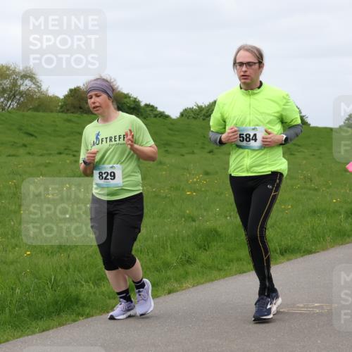 04.05.2025 - 8. Wedeler Halbmarathon Lena Gebhardt http://msf.ph/oto/7841753 04.05.2025 11:59:18 Laufen 584, 829 meine-sportfotos.de