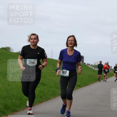 04.05.2025 - 8. Wedeler Halbmarathon Yannick Fuchs http://msf.ph/oto/7841754 04.05.2025 11:49:43 Laufen 396, 307 meine-sportfotos.de