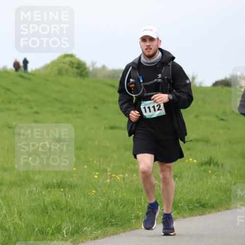 04.05.2025 - 8. Wedeler Halbmarathon Lena Gebhardt http://msf.ph/oto/7841762 04.05.2025 11:59:25 Laufen 1112, 1115, 97 meine-sportfotos.de