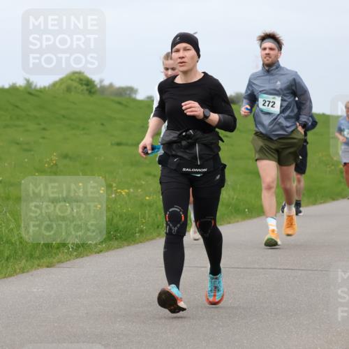 04.05.2025 - 8. Wedeler Halbmarathon Lena Gebhardt http://msf.ph/oto/7841943 04.05.2025 12:01:18 Laufen 272, 797 meine-sportfotos.de