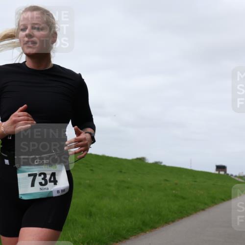 04.05.2025 - 8. Wedeler Halbmarathon Yannick Fuchs http://msf.ph/oto/7841959 04.05.2025 11:49:59 Laufen 734, 86 meine-sportfotos.de