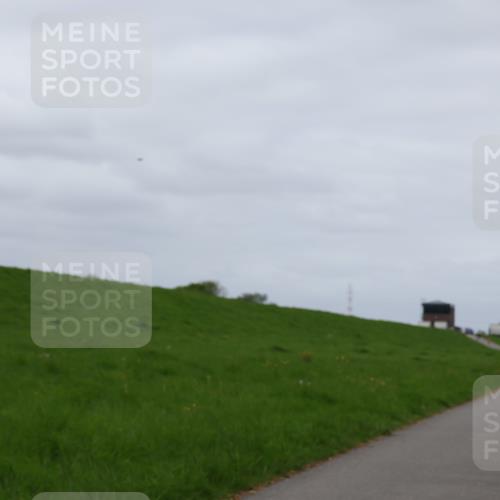 04.05.2025 - 8. Wedeler Halbmarathon Yannick Fuchs http://msf.ph/oto/7841963 04.05.2025 11:49:59 Laufen  meine-sportfotos.de