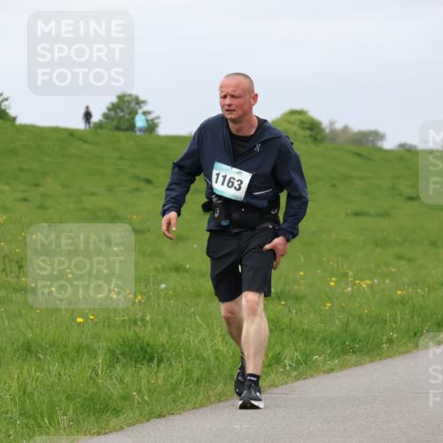 04.05.2025 - 8. Wedeler Halbmarathon Lena Gebhardt http://msf.ph/oto/7841974 04.05.2025 12:01:24 Laufen 1163, 797 meine-sportfotos.de