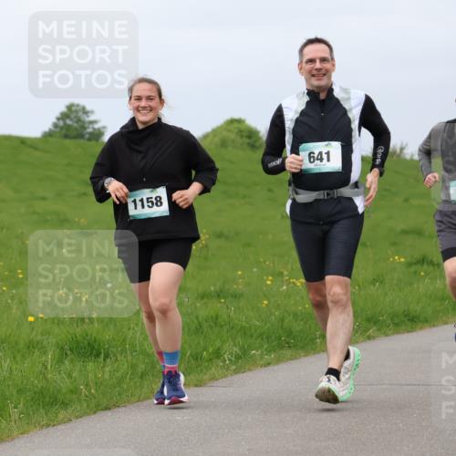 04.05.2025 - 8. Wedeler Halbmarathon Lena Gebhardt http://msf.ph/oto/7842013 04.05.2025 12:02:09 Laufen 1158, 641, 675 meine-sportfotos.de