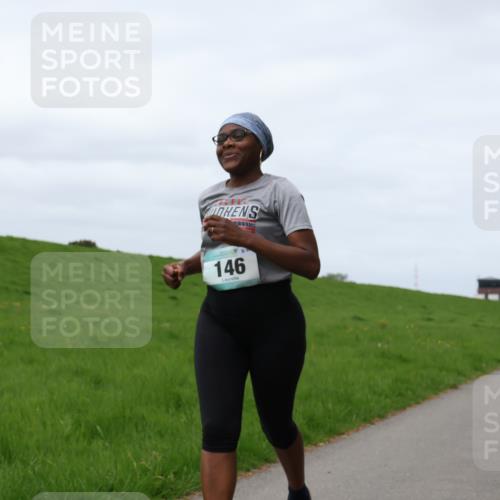 04.05.2025 - 8. Wedeler Halbmarathon Yannick Fuchs http://msf.ph/oto/7842091 04.05.2025 11:50:07 Laufen 146 meine-sportfotos.de