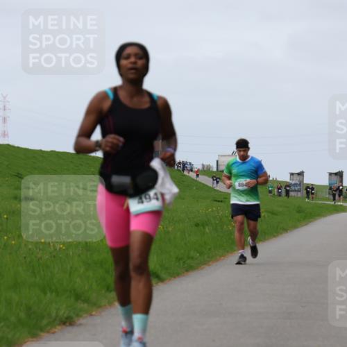 04.05.2025 - 8. Wedeler Halbmarathon Yannick Fuchs http://msf.ph/oto/7842112 04.05.2025 11:50:09 Laufen 494, 884 meine-sportfotos.de