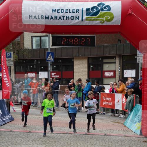 04.05.2025 - 8. Wedeler Halbmarathon Felixshl http://msf.ph/oto/7842142 04.05.2025 12:48:25 Ziel 162, 257, 614, 900, 990, 1064, 1079, 1178 meine-sportfotos.de