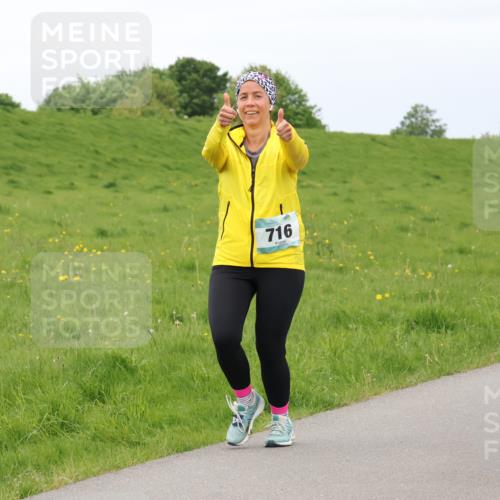 04.05.2025 - 8. Wedeler Halbmarathon Lena Gebhardt http://msf.ph/oto/7842183 04.05.2025 12:04:47 Laufen 716 meine-sportfotos.de
