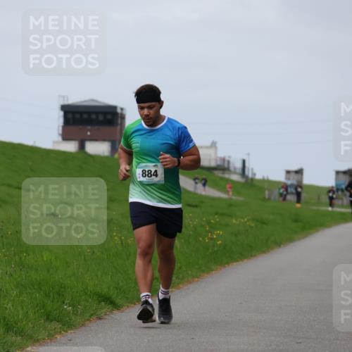 04.05.2025 - 8. Wedeler Halbmarathon Yannick Fuchs http://msf.ph/oto/7842185 04.05.2025 11:50:13 Laufen 884 meine-sportfotos.de
