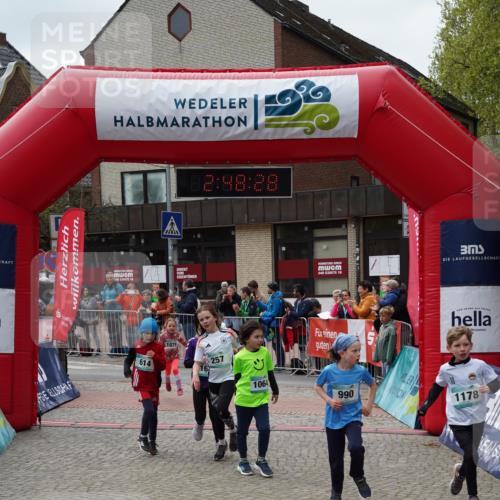 04.05.2025 - 8. Wedeler Halbmarathon Felixshl http://msf.ph/oto/7842191 04.05.2025 12:48:26 Ziel 162, 257, 614, 990, 1064, 1079, 1178 meine-sportfotos.de