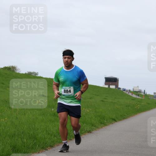 04.05.2025 - 8. Wedeler Halbmarathon Yannick Fuchs http://msf.ph/oto/7842213 04.05.2025 11:50:17 Laufen 884 meine-sportfotos.de