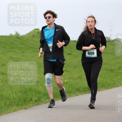 04.05.2025 - 8. Wedeler Halbmarathon Lena Gebhardt http://msf.ph/oto/7842262 04.05.2025 12:07:01 Laufen 60, 609 meine-sportfotos.de