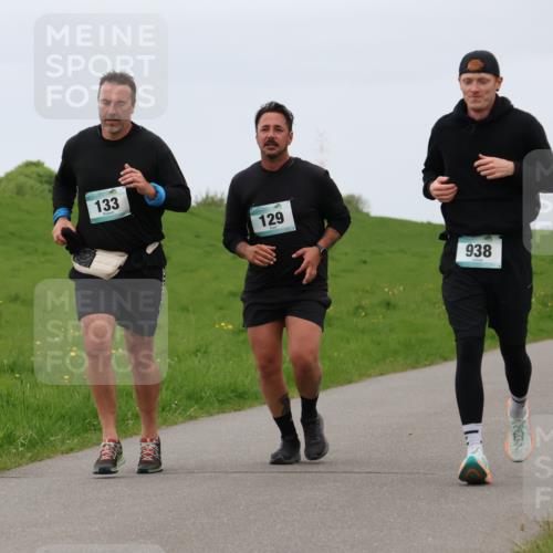 04.05.2025 - 8. Wedeler Halbmarathon Lena Gebhardt http://msf.ph/oto/7842399 04.05.2025 12:12:03 Laufen 133, 129, 938 meine-sportfotos.de
