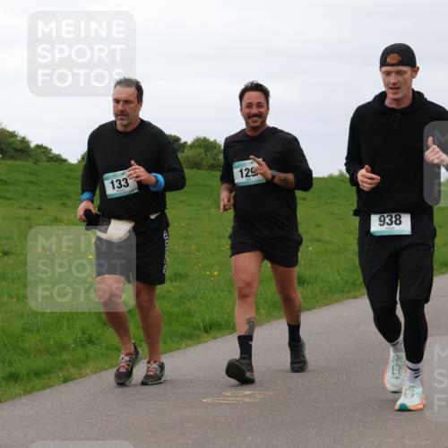 04.05.2025 - 8. Wedeler Halbmarathon Lena Gebhardt http://msf.ph/oto/7842408 04.05.2025 12:12:06 Laufen 133, 129, 938 meine-sportfotos.de