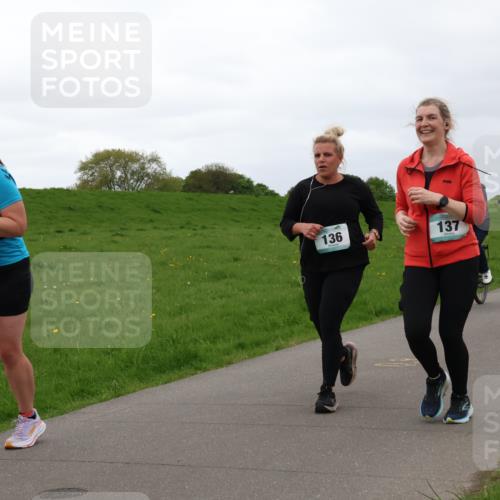 04.05.2025 - 8. Wedeler Halbmarathon Lena Gebhardt http://msf.ph/oto/7842422 04.05.2025 12:13:28 Laufen 385, 136, 137 meine-sportfotos.de