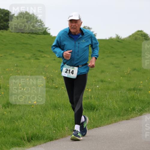 04.05.2025 - 8. Wedeler Halbmarathon Lena Gebhardt http://msf.ph/oto/7842427 04.05.2025 12:13:54 Laufen 214 meine-sportfotos.de