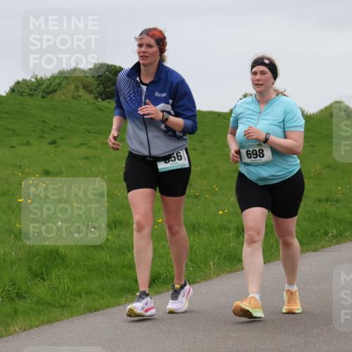 04.05.2025 - 8. Wedeler Halbmarathon Lena Gebhardt http://msf.ph/oto/7842515 04.05.2025 12:19:47 Laufen 698 meine-sportfotos.de