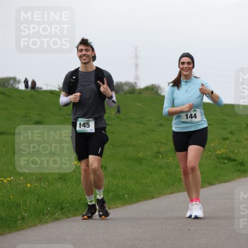 04.05.2025 - 8. Wedeler Halbmarathon Lena Gebhardt http://msf.ph/oto/7842545 04.05.2025 12:21:47 Laufen 145, 89, 144, 9 meine-sportfotos.de