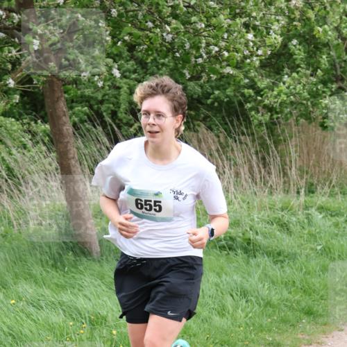 04.05.2025 - 8. Wedeler Halbmarathon Lena Gebhardt http://msf.ph/oto/7842717 04.05.2025 11:18:42 Laufen  meine-sportfotos.de