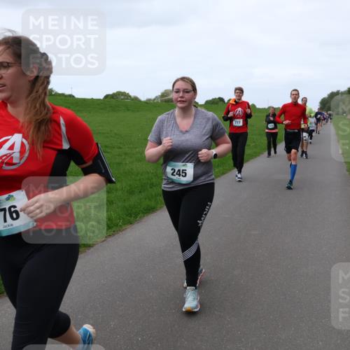 04.05.2025 - 8. Wedeler Halbmarathon Lena Gebhardt http://msf.ph/oto/7842794 04.05.2025 11:23:19 Laufen  meine-sportfotos.de