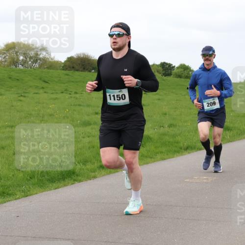 04.05.2025 - 8. Wedeler Halbmarathon Lena Gebhardt http://msf.ph/oto/7842912 04.05.2025 11:33:12 Laufen  meine-sportfotos.de