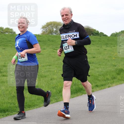 04.05.2025 - 8. Wedeler Halbmarathon Lena Gebhardt http://msf.ph/oto/7842940 04.05.2025 11:34:43 Laufen  meine-sportfotos.de