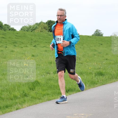 04.05.2025 - 8. Wedeler Halbmarathon Lena Gebhardt http://msf.ph/oto/7843034 04.05.2025 11:48:20 Laufen  meine-sportfotos.de