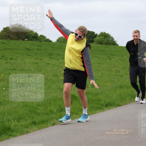 04.05.2025 - 8. Wedeler Halbmarathon Lena Gebhardt http://msf.ph/oto/7843045 04.05.2025 11:49:20 Laufen  meine-sportfotos.de