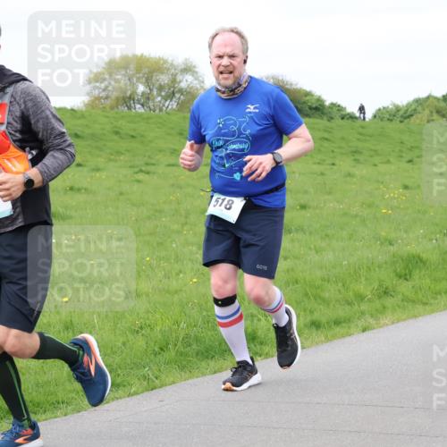 04.05.2025 - 8. Wedeler Halbmarathon Lena Gebhardt http://msf.ph/oto/7843064 04.05.2025 11:50:00 Laufen  meine-sportfotos.de