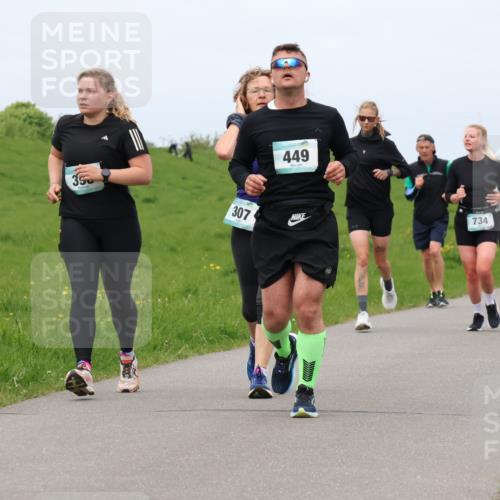 04.05.2025 - 8. Wedeler Halbmarathon Lena Gebhardt http://msf.ph/oto/7843075 04.05.2025 11:52:09 Laufen  meine-sportfotos.de