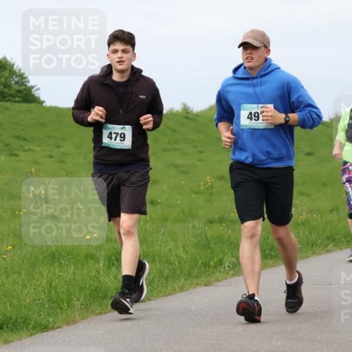 04.05.2025 - 8. Wedeler Halbmarathon Lena Gebhardt http://msf.ph/oto/7843108 04.05.2025 11:57:13 Laufen  meine-sportfotos.de