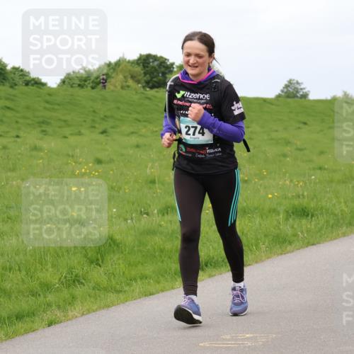 04.05.2025 - 8. Wedeler Halbmarathon Lena Gebhardt http://msf.ph/oto/7843144 04.05.2025 12:02:19 Laufen  meine-sportfotos.de