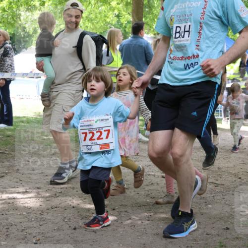 17.05.2025 - Störlauf Strokosch-Dieckow http://msf.ph/oto/7845521 17.05.2025 13:05:37 Laufen 7, 2025, 7227, 24, 2025, 7255, 102 meine-sportfotos.de
