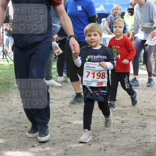 17.05.2025 - Störlauf Strokosch-Dieckow http://msf.ph/oto/7845549 17.05.2025 13:05:46 Laufen 481, 2025, 7198, 4 meine-sportfotos.de