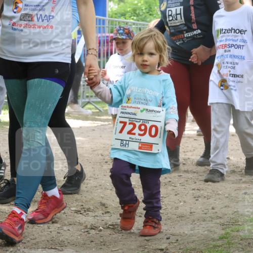 17.05.2025 - Störlauf Strokosch-Dieckow http://msf.ph/oto/7845600 17.05.2025 13:06:01 Laufen 2025, 69, 25, 2000, 2025, 7290, 2020, 4 meine-sportfotos.de