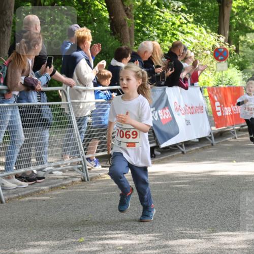 17.05.2025 - Störlauf Strokosch-Dieckow http://msf.ph/oto/7845873 17.05.2025 13:01:36 Ziel 2025, 7069, 7047, 7109 meine-sportfotos.de